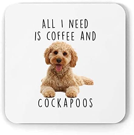 Аз Обичам Кафето и Cockapoo Златни Забавни Подаръци за Мама Кучета Коледни Подаръци 2023 Година Поставка Бял