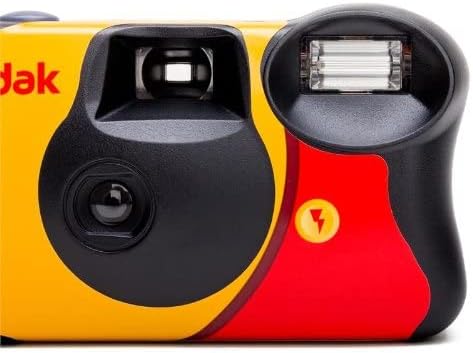 за еднократна употреба фотоапарат kodak 3920949 Забавни Saver със светкавица (жълто / червено)